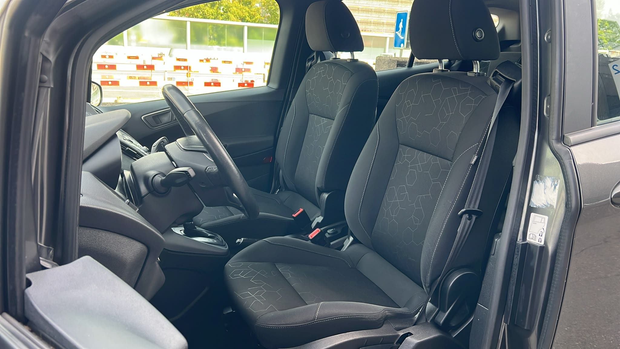FORD B-Max 1.6 Ti-VCT Trend PowerShift - Bild 11