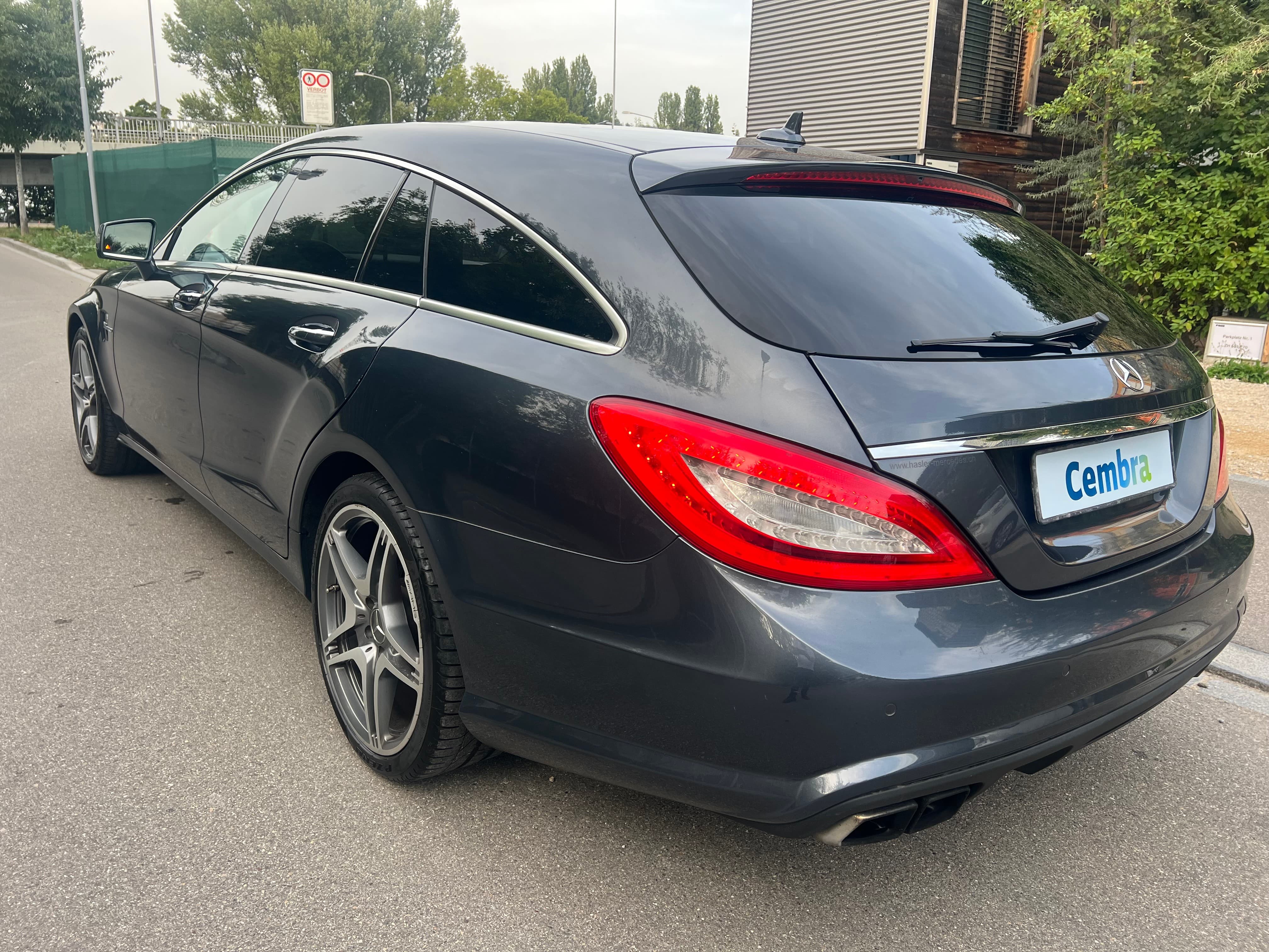 MERCEDES-BENZ CLS Shooting Brake 63 AMG S 4Matic Speedshift MCT - Bild 6