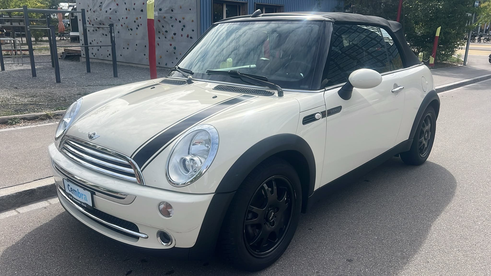 MINI Cooper Cabriolet - Bild 1