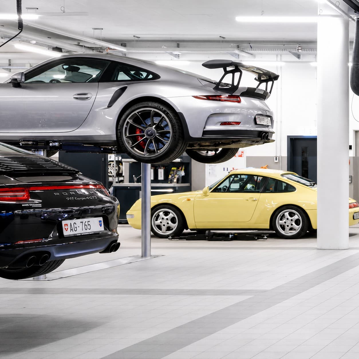 PORSCHE 718 Cayman GT4 RS PDK COLLECTION | WEISSACH | PCCB KERAMIK | MAGNESIUM | 700 KM - Bild 15