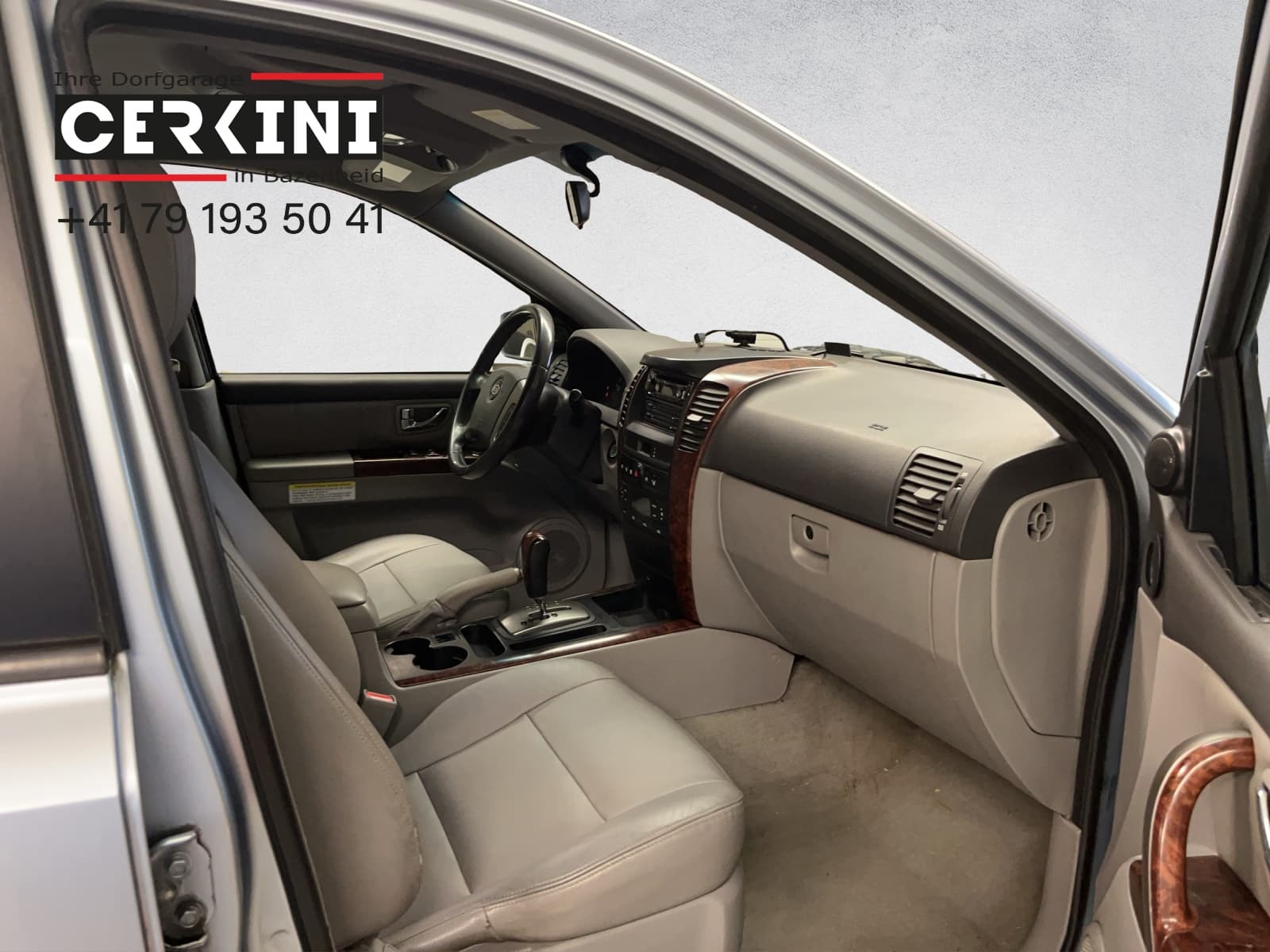 KIA Sorento 2.5 CRDI Carat - Bild 7
