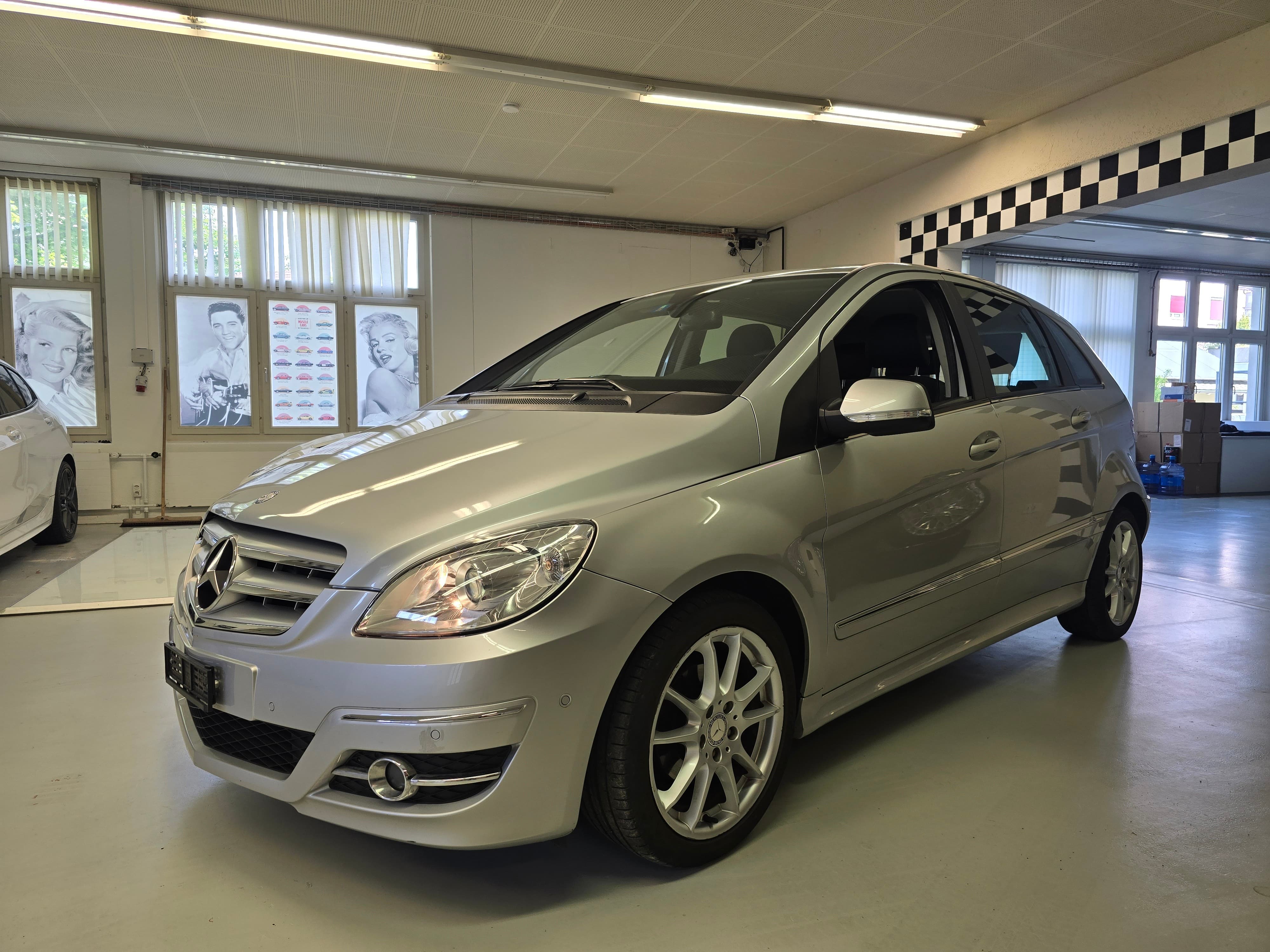 MERCEDES-BENZ B 180 My Star Autotronic - Bild 6