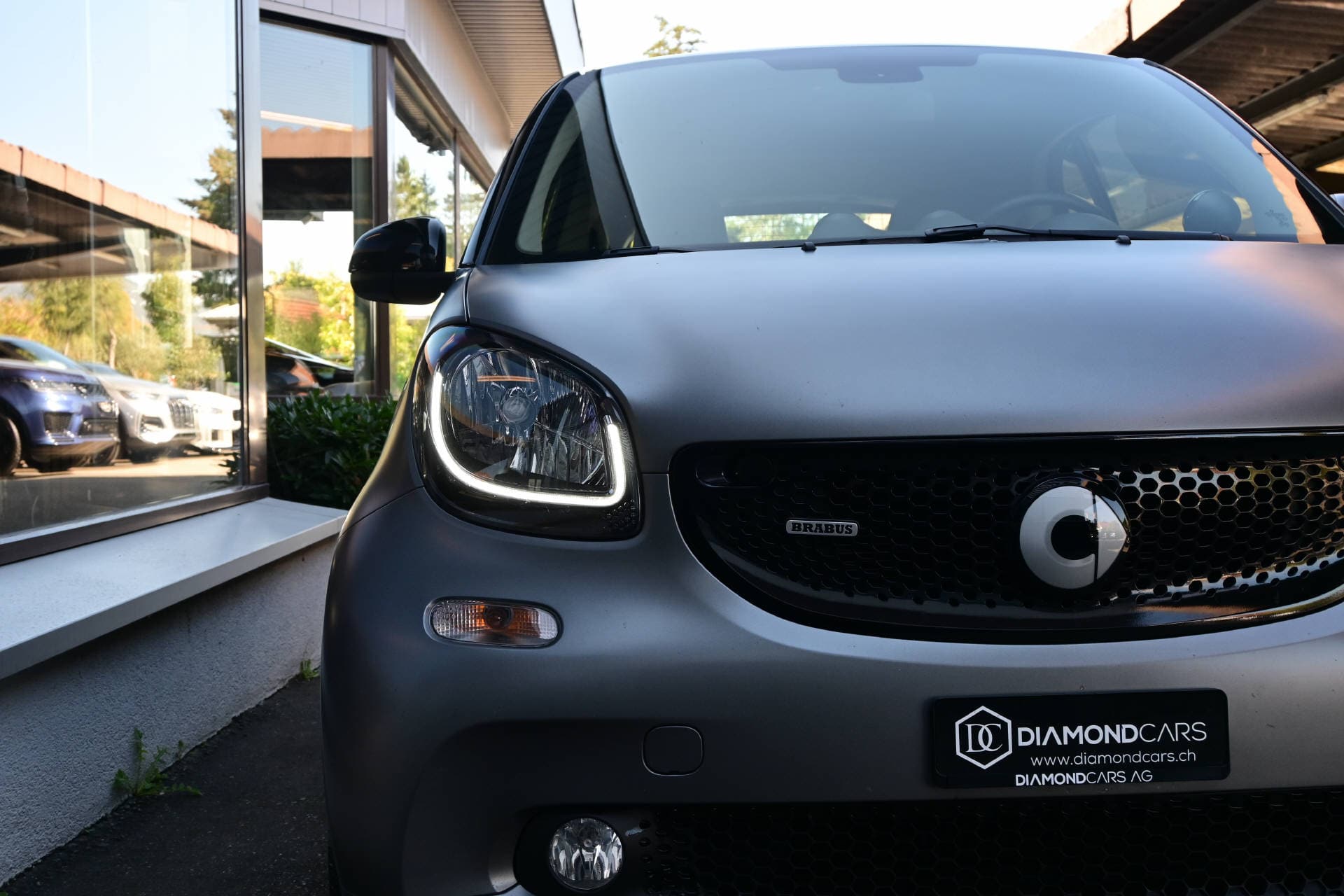 SMART Fortwo Coupé 0.9 Brabus Xclusive *Mattlackierung*Leder* - Bild 4