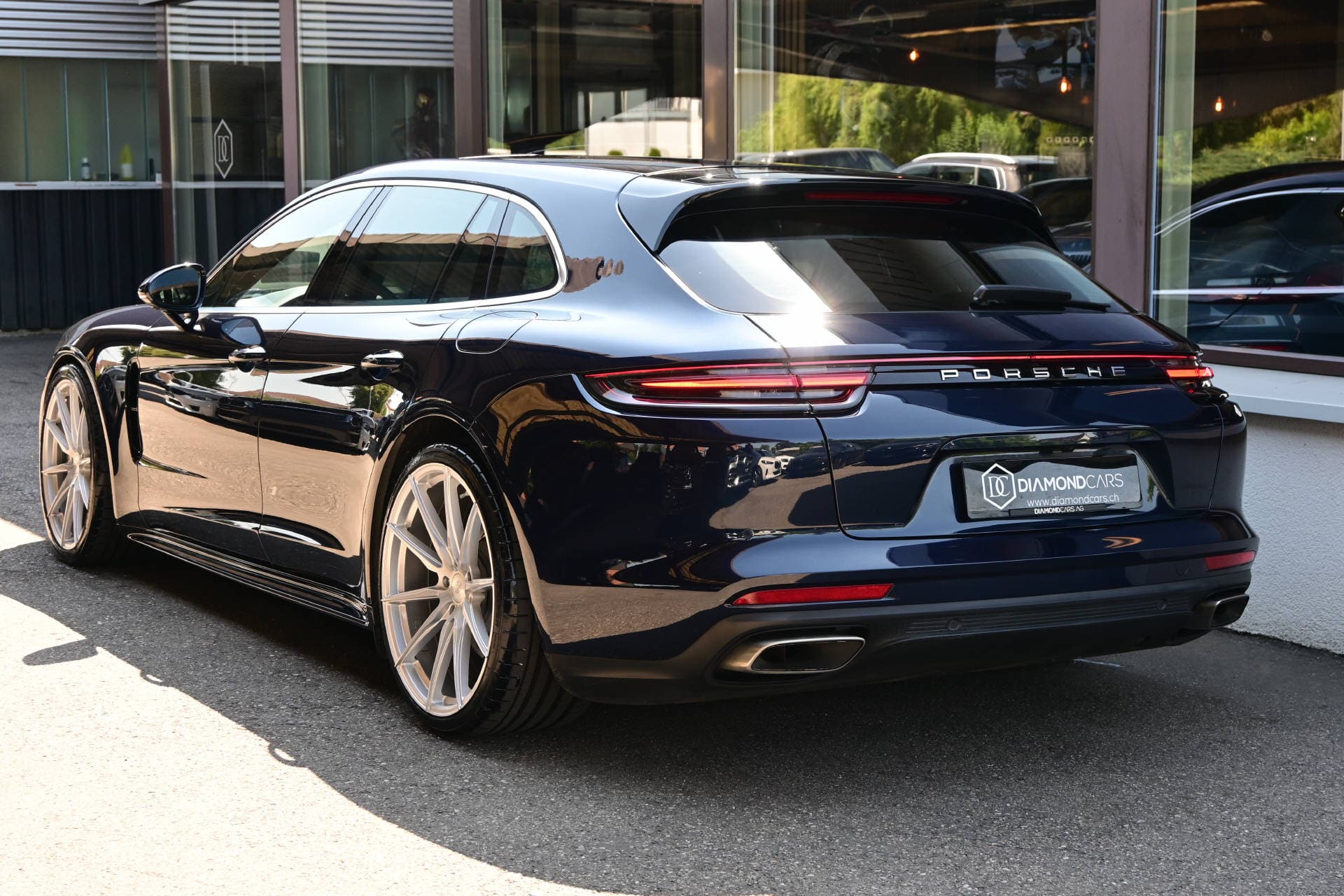 PORSCHE Panamera Sport Turismo 2.9 V6 4 E-Hybrid - Bild 6