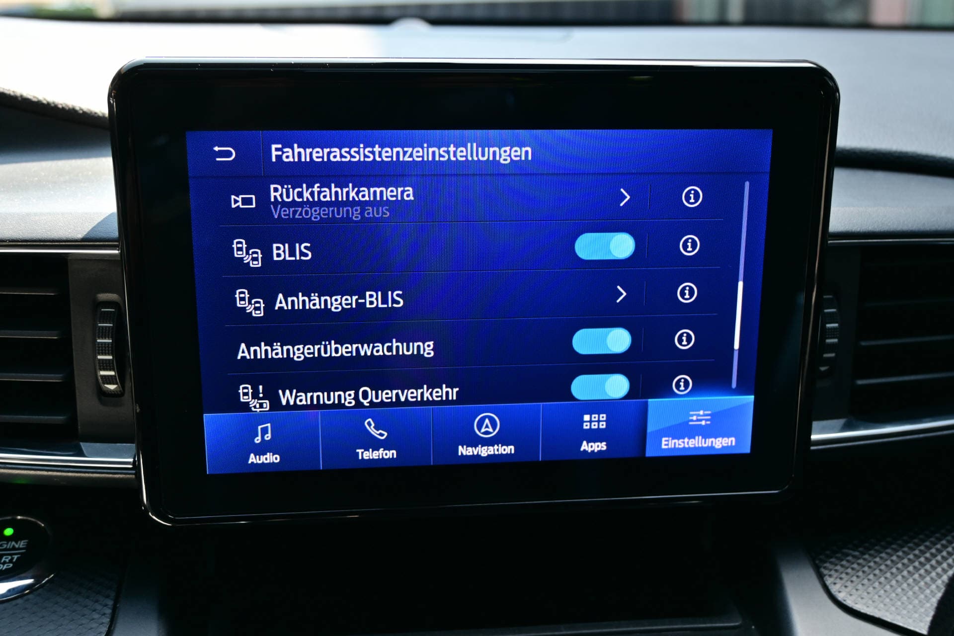 FORD Explorer 3.0 V6 Plug-in Hybrid ST-Line *Panordamadach*CH-Auto*7-Plätzer* - Bild 21