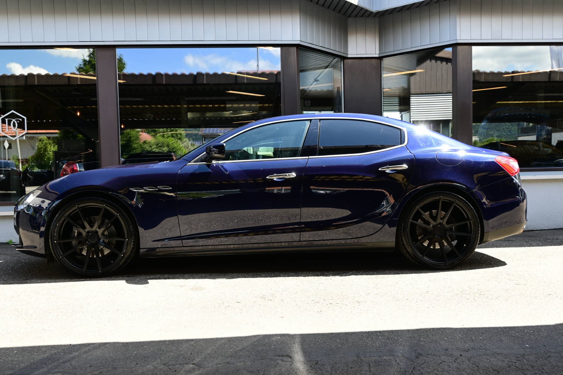 MASERATI Ghibli 3.0 V6 S Q4 **Carbon** - Bild 4