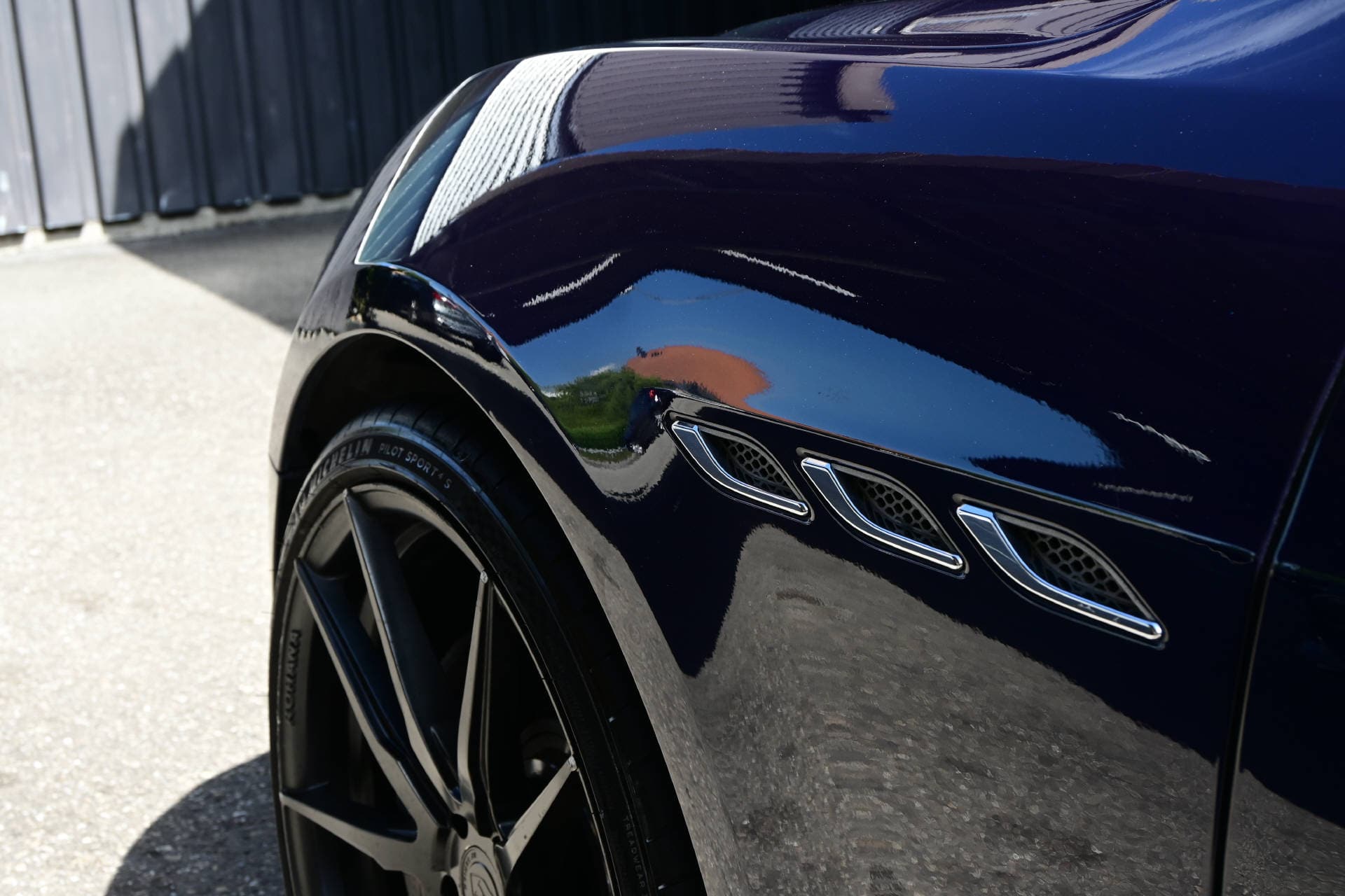 MASERATI Ghibli 3.0 V6 S Q4 **Carbon** - Bild 8