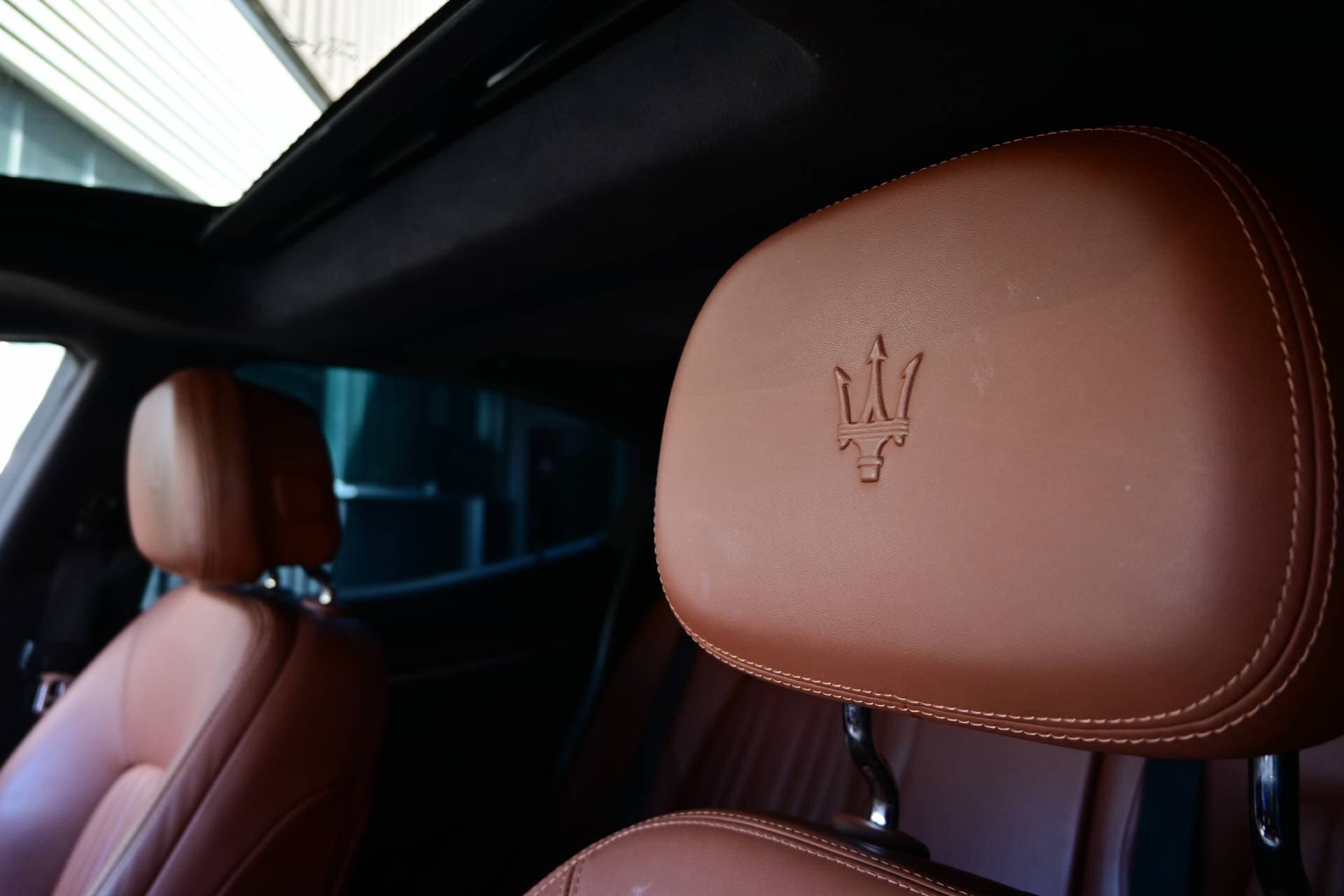 MASERATI Ghibli 3.0 V6 S Q4 **Carbon** - Bild 11