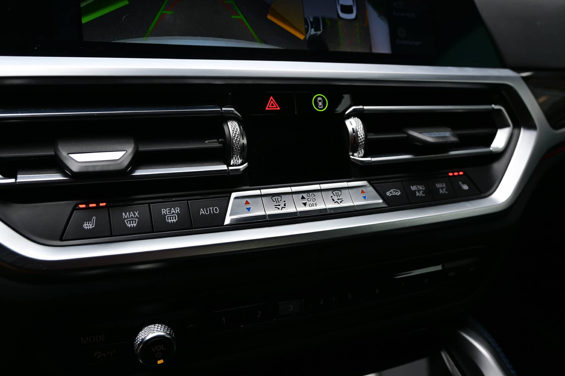 BMW M440i xDrive Coupé *Head up Display*Harman Kardon*Driving Assistant* - Bild 16