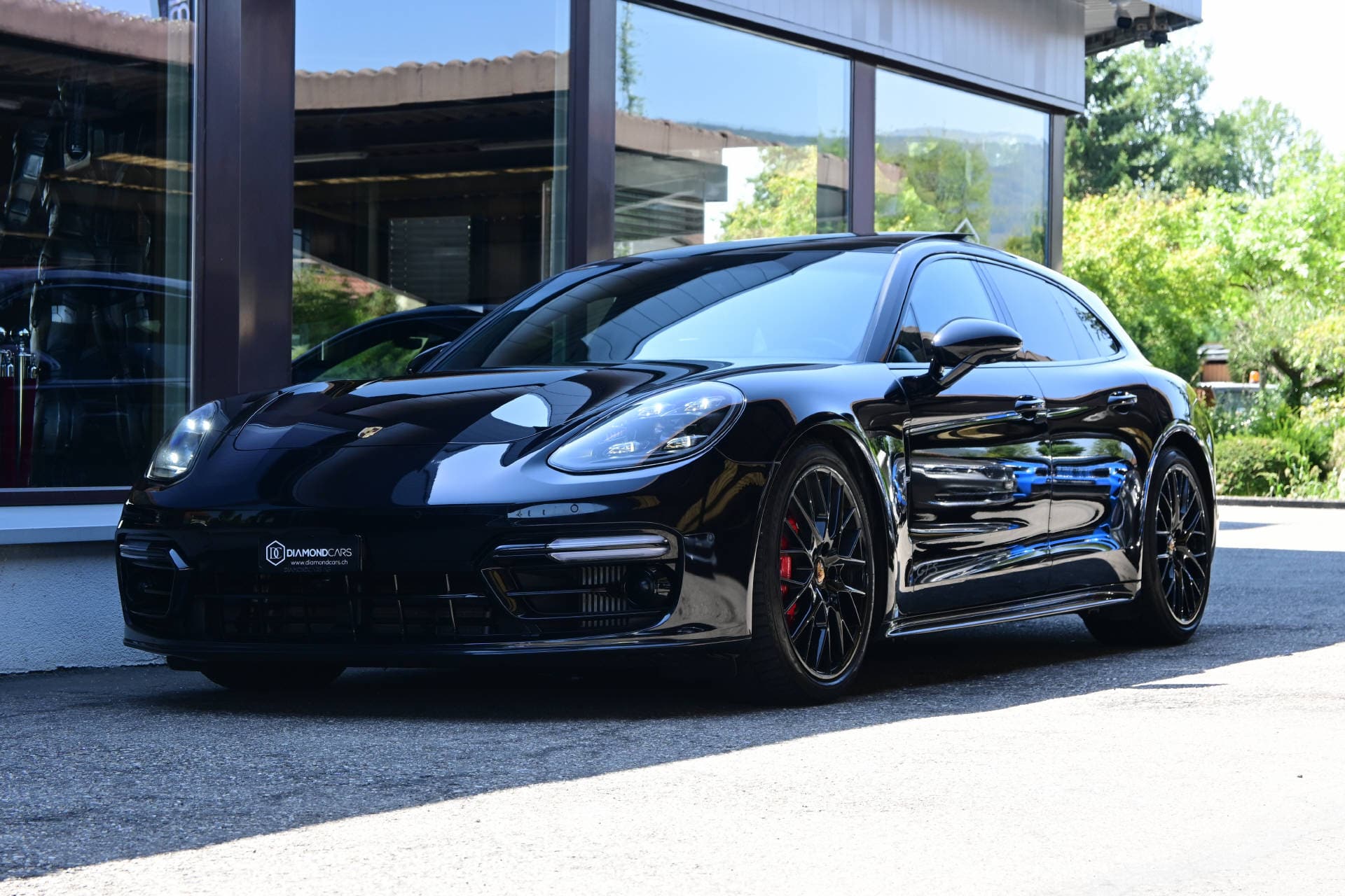 PORSCHE Panamera Sport Turismo 4.0 V8 GTS *CH-Auto*Carbon Interieur*Panoramadach* - Bild 1