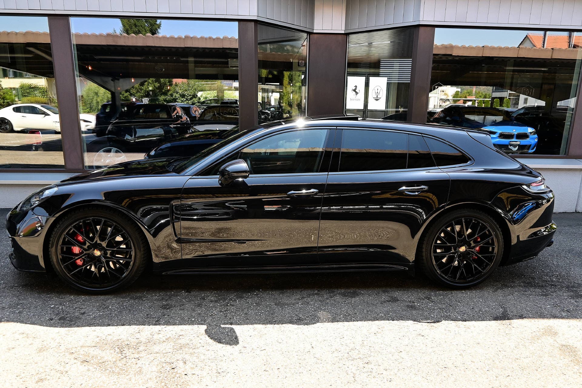 PORSCHE Panamera Sport Turismo 4.0 V8 GTS *CH-Auto*Carbon Interieur*Panoramadach* - Bild 5