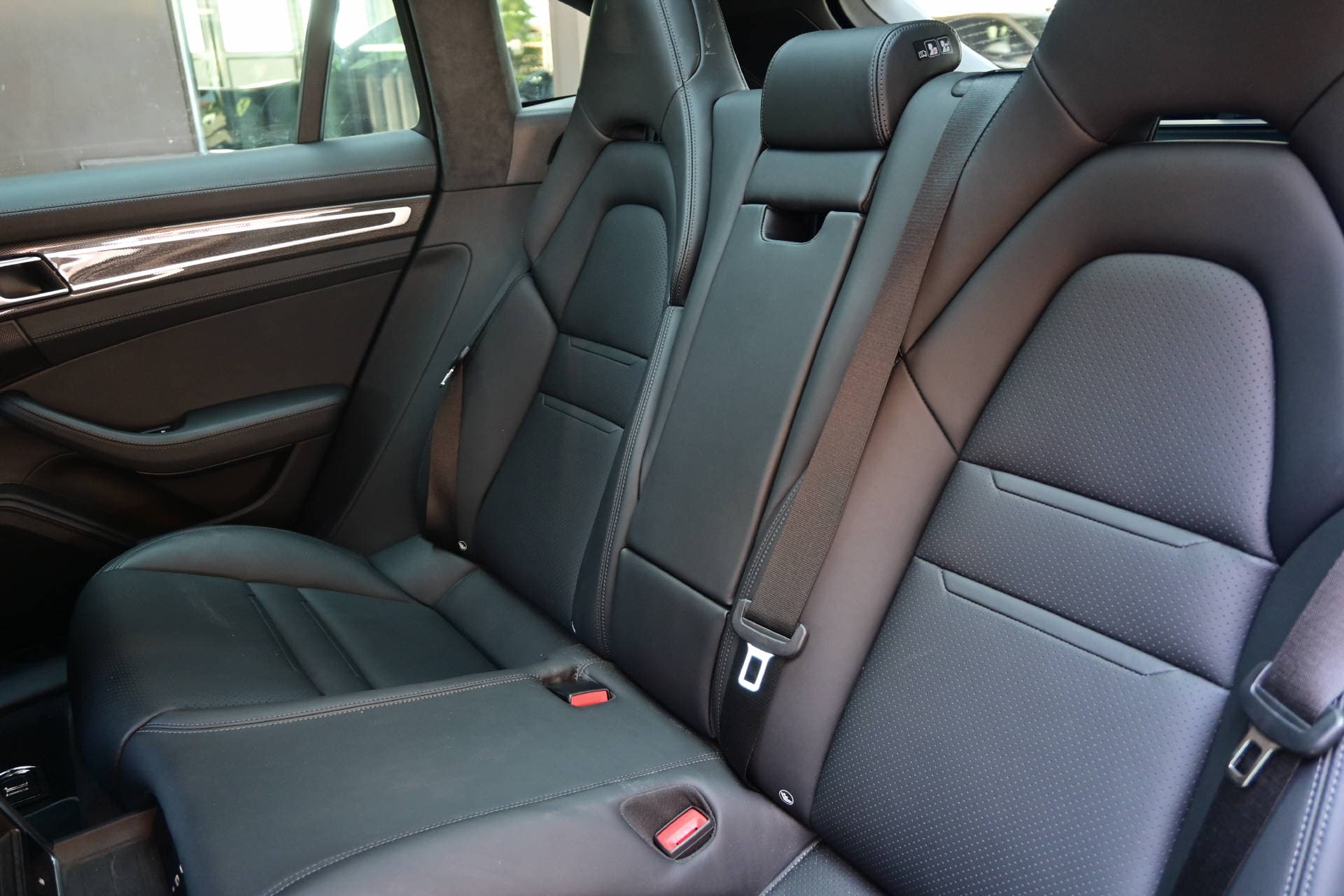 PORSCHE Panamera Sport Turismo 4.0 V8 GTS *CH-Auto*Carbon Interieur*Panoramadach* - Bild 20