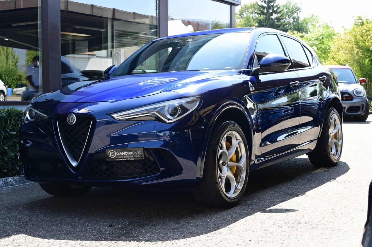 ALFA ROMEO Stelvio 2.9 V6 Biturbo Q4 Quadrifoglio *Montecarlo Blau*Gratis Service bis 100'000km oder 10 Jahre**
