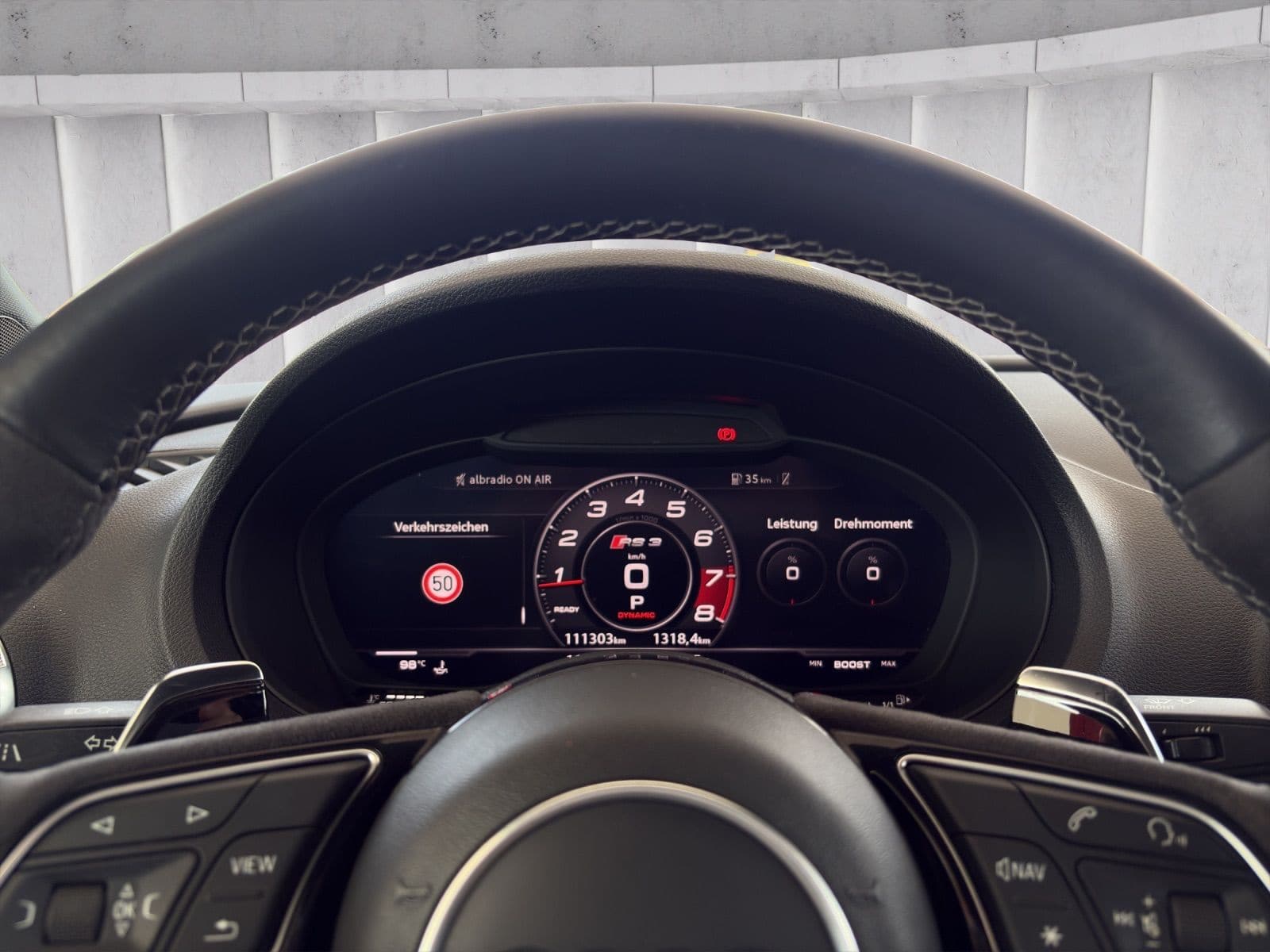 AUDI RS3 Limousine 2.5 TSI quattro S-tronic - Bild 11