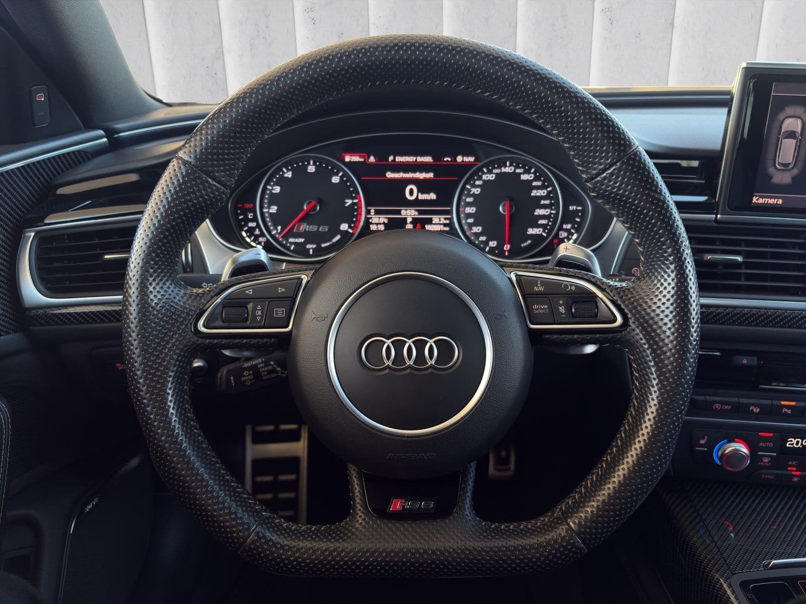 AUDI RS6 Avant 4.0 TFSI V8 performance quattro - Bild 11
