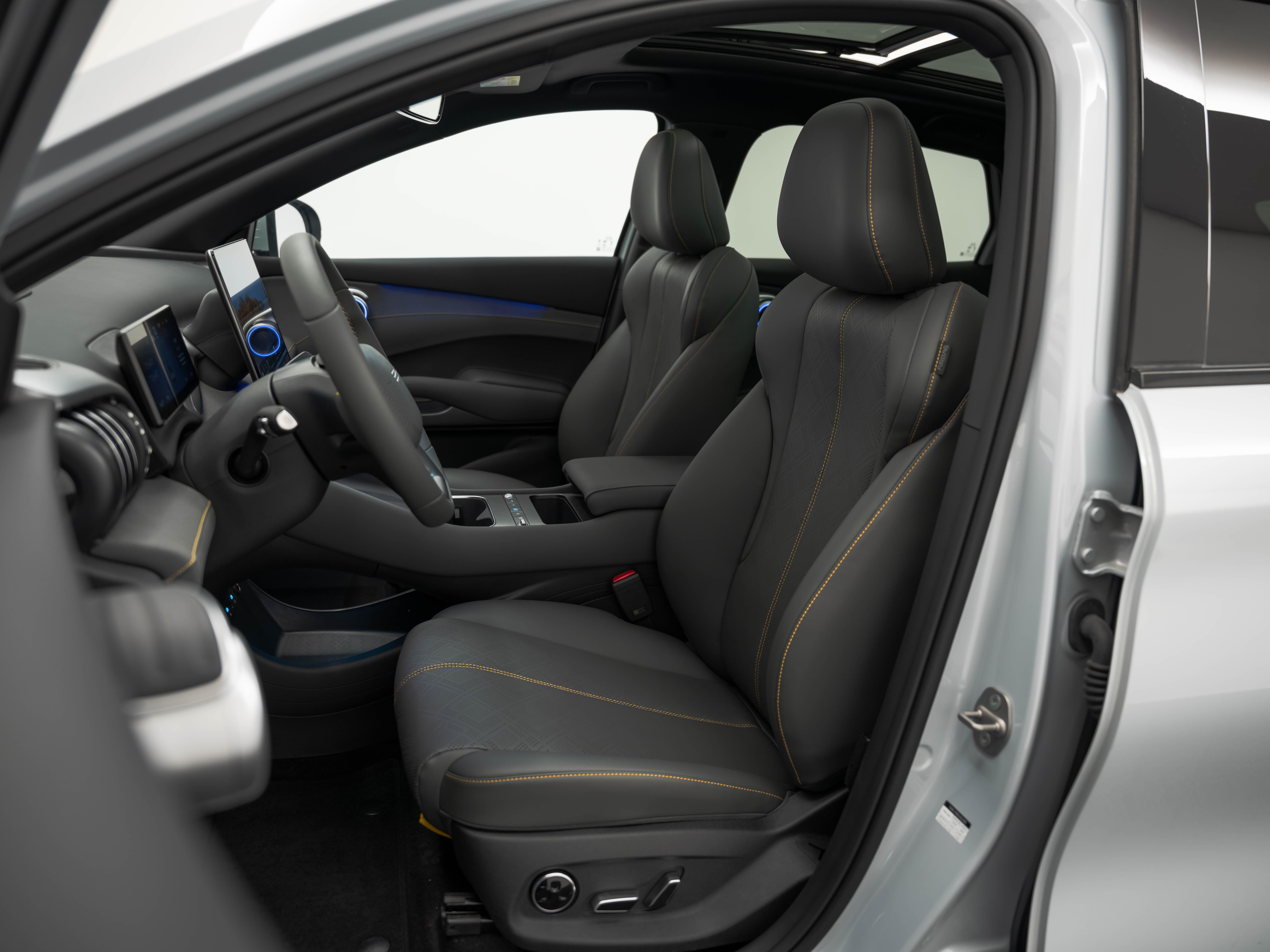 BYD Atto 3 EVO Excellence AWD - Bild 18