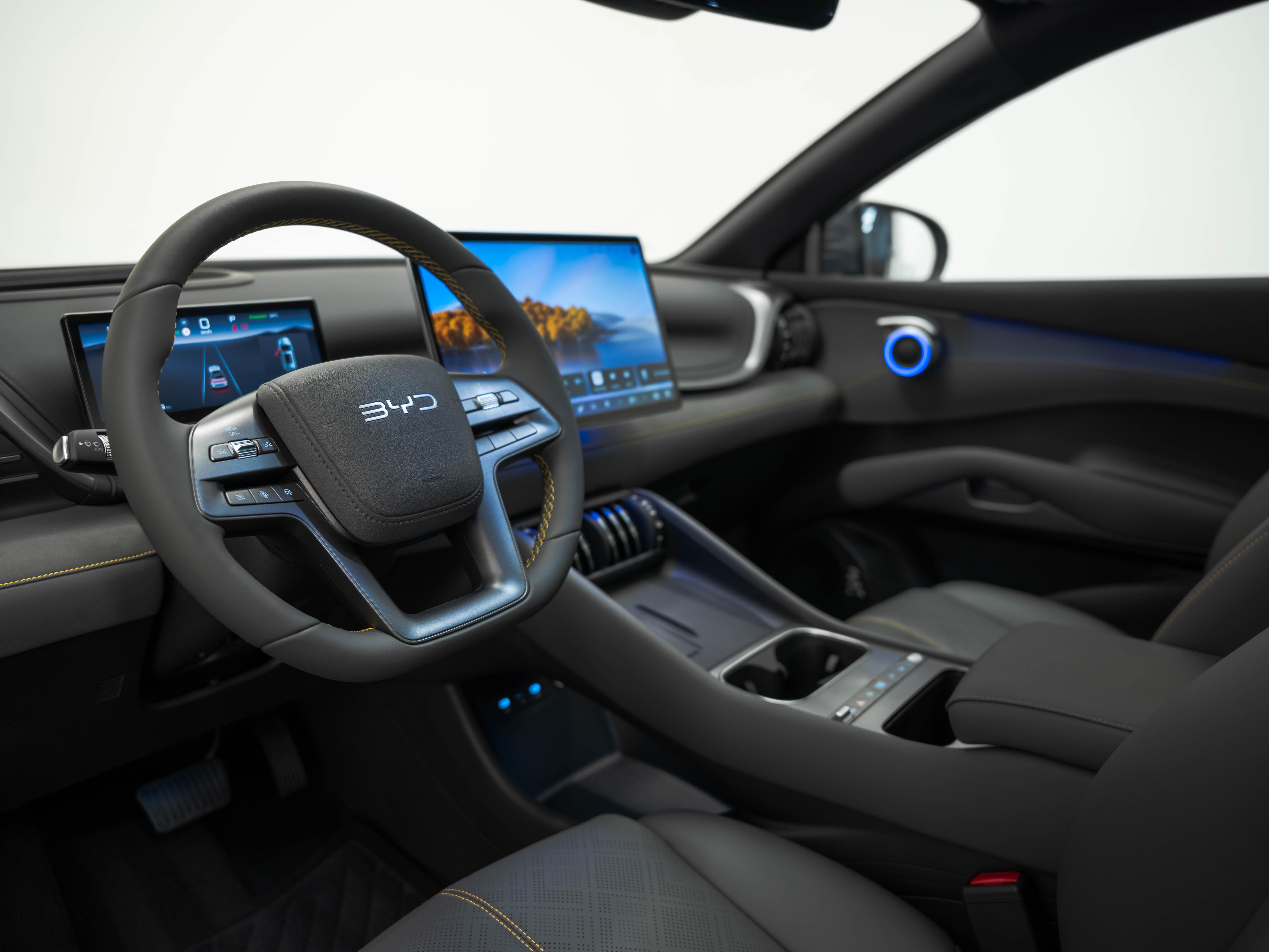 BYD Atto 3 EVO Excellence AWD - Bild 10