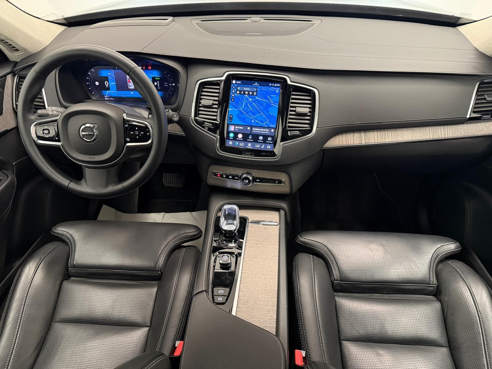VOLVO XC90 2.0 T8 TE Ultimate Dark 7P. eAWD - Bild 19