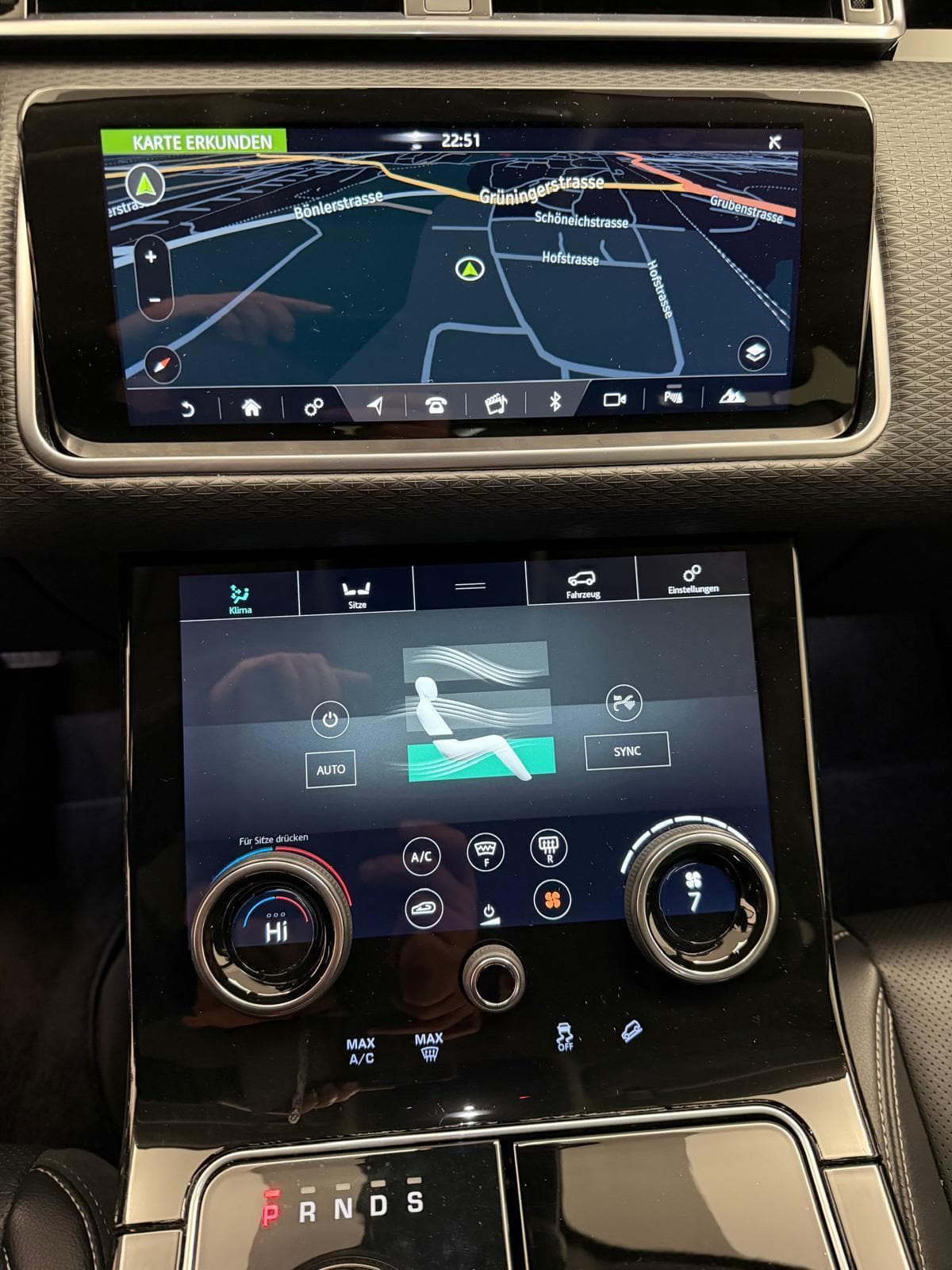 LAND ROVER Range Rover Velar 2.0 T S - Bild 21