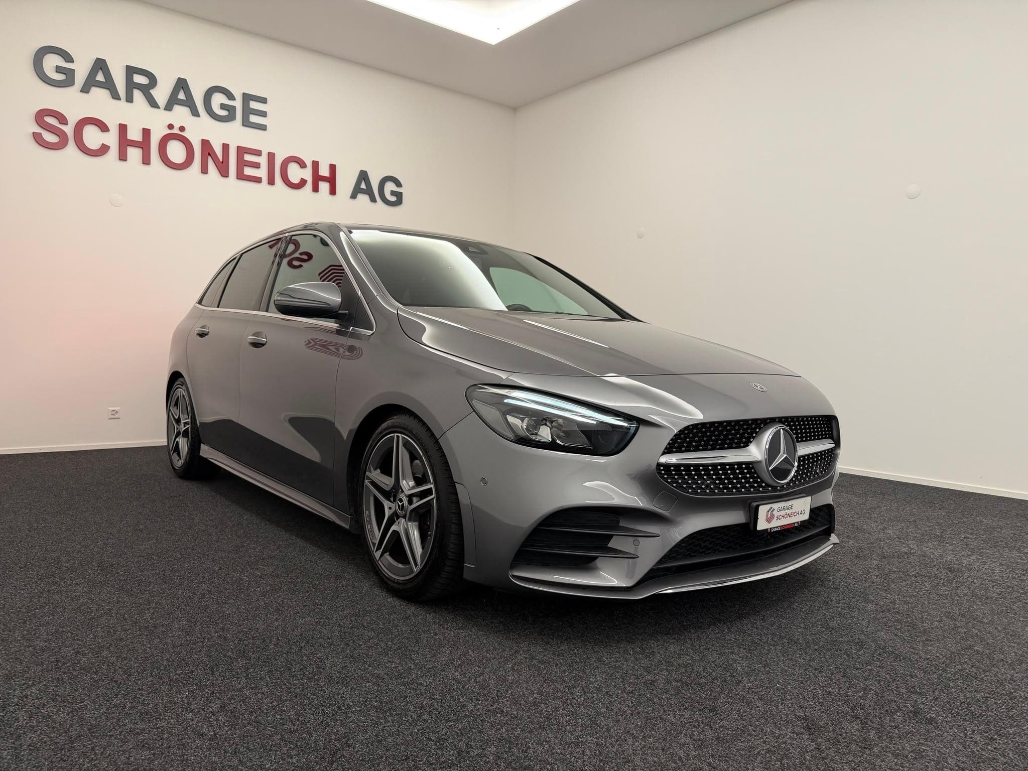 MERCEDES-BENZ B 200 AMG Line - Bild 3