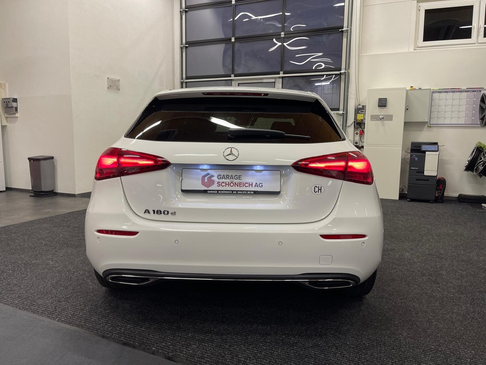 MERCEDES-BENZ A 180 d Progressive - Bild 6