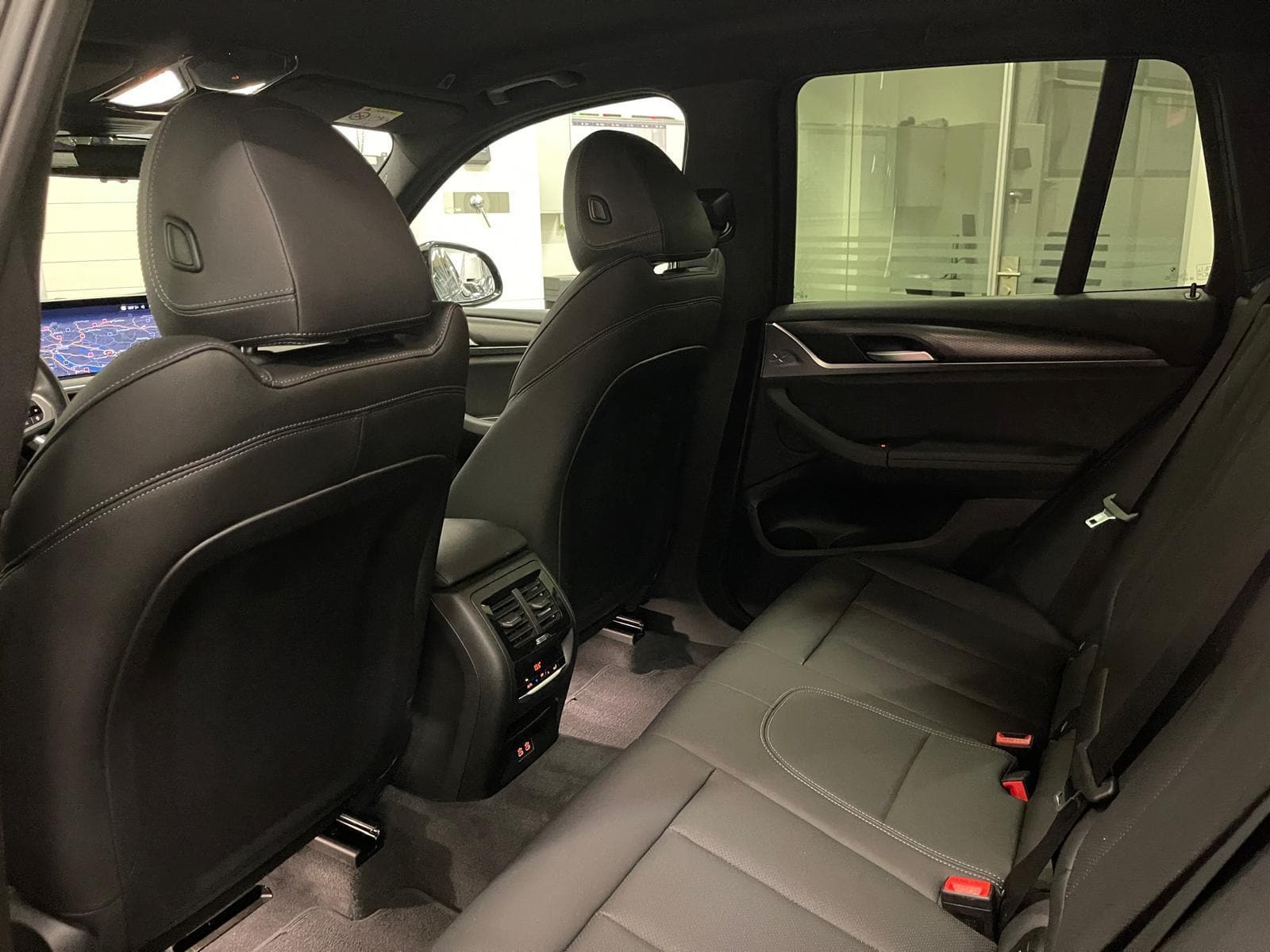 BMW X3 20d M Sport xDrive SAG - Bild 11