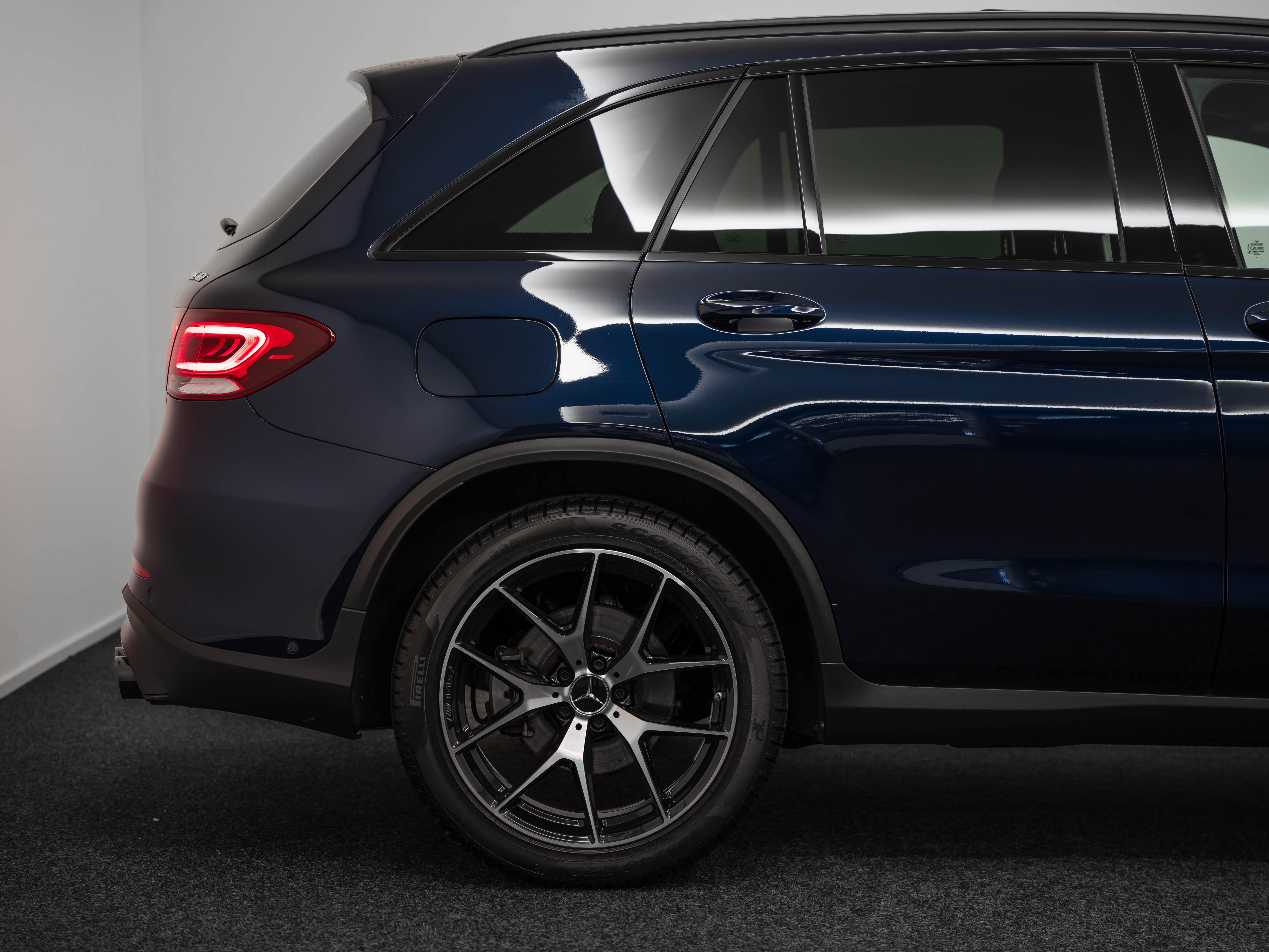 MERCEDES-BENZ GLC 43 AMG 4m - Bild 8