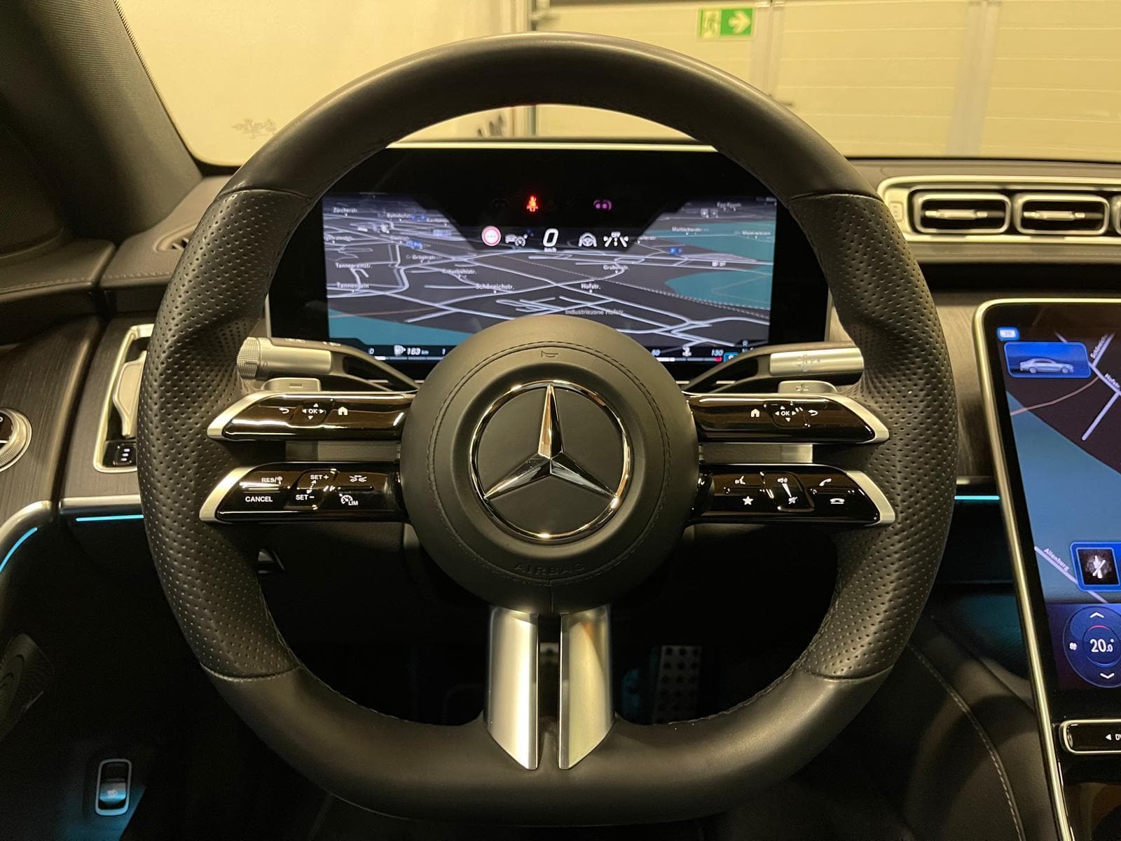 MERCEDES-BENZ S 350 d AMG Line 4matic - Bild 22
