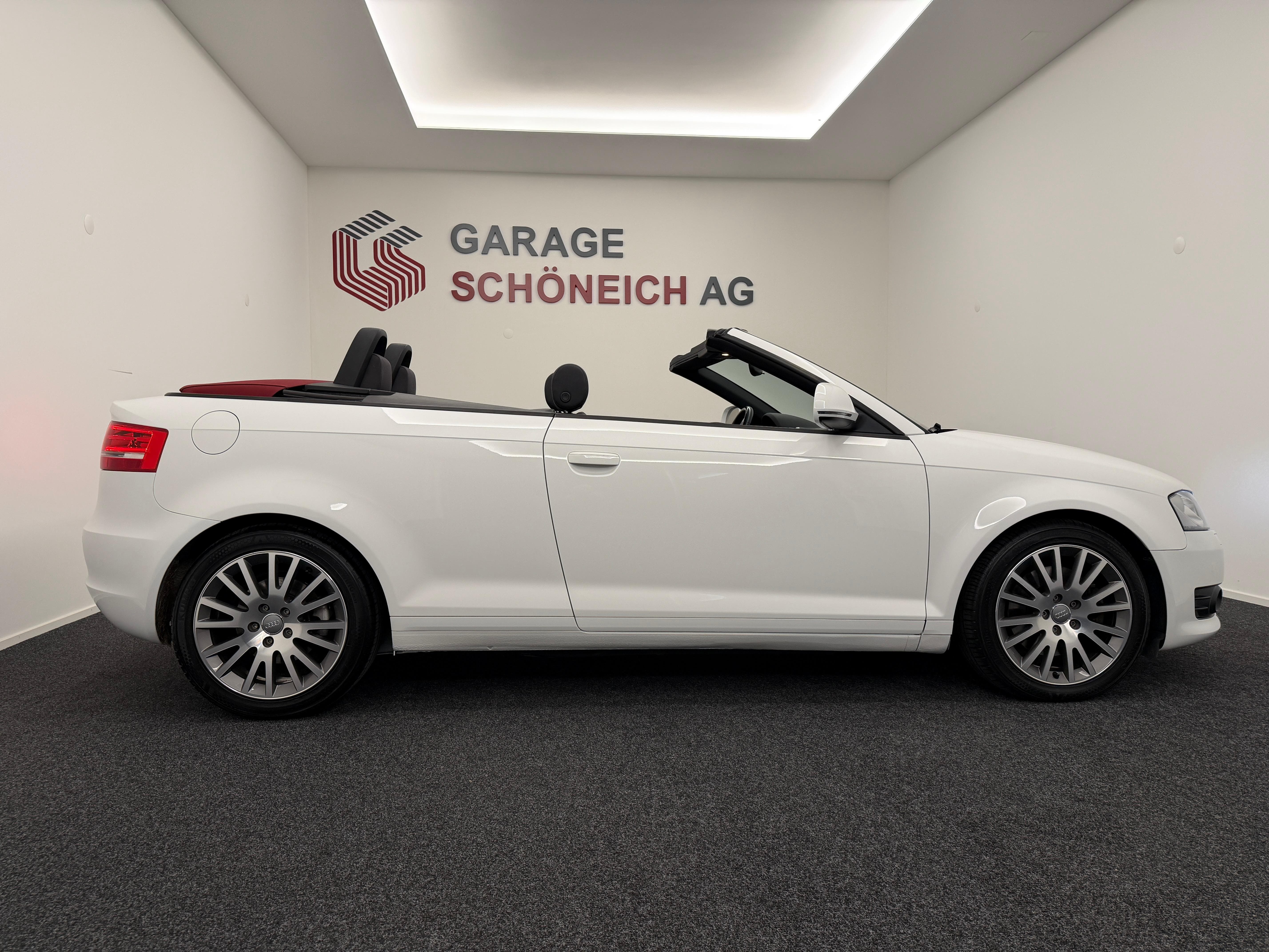 AUDI A3 Cabriolet 2.0 16V T FSI Ambition S-Tr - Bild 4