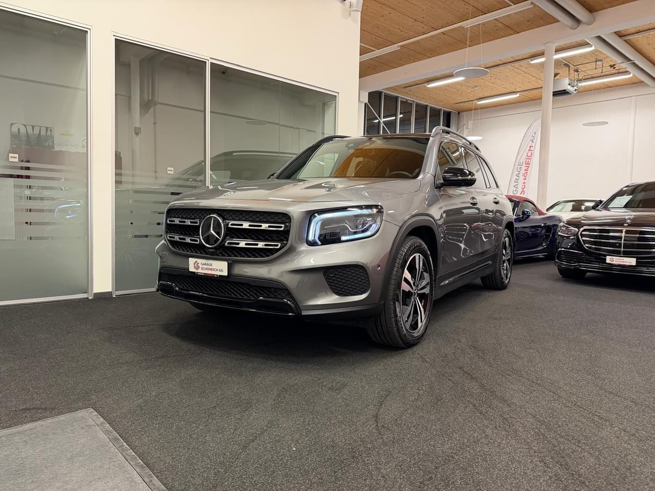 MERCEDES-BENZ GLB 220 d Progressive 4matic