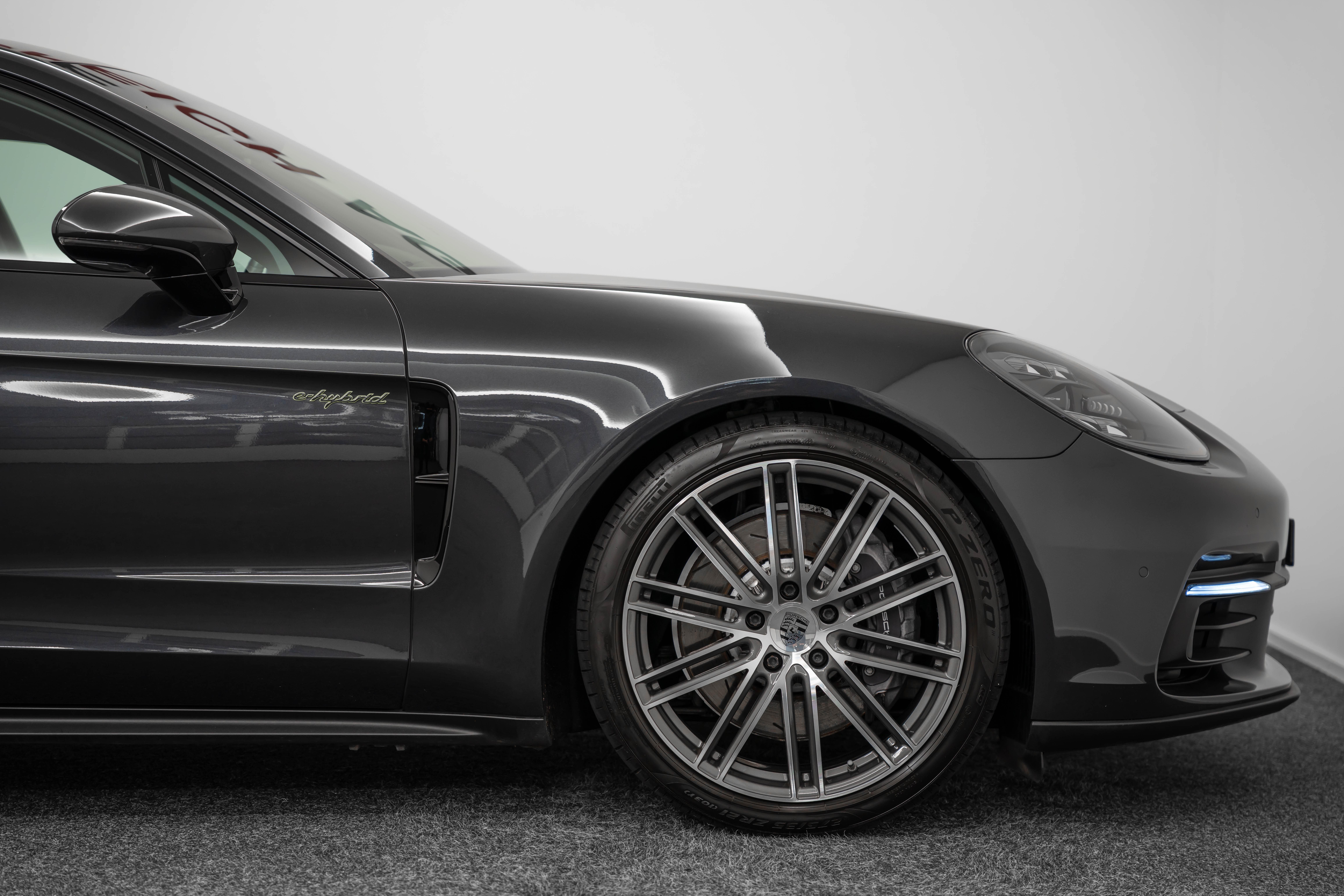 PORSCHE Panamera Sport Turismo 2.9 V6 4 E-Hybrid - Bild 11