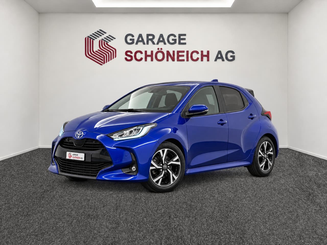 TOYOTA Yaris 1.5 VVT-i HSD Trend