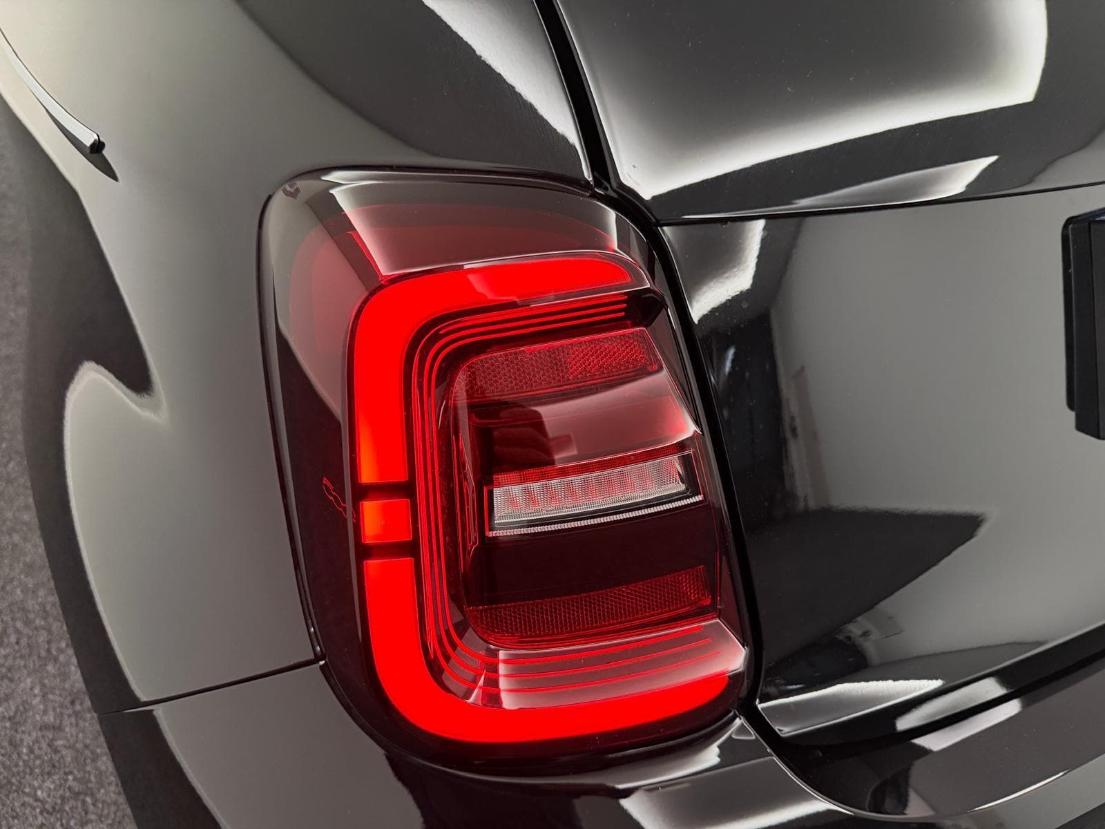 FIAT 500 La Prima - Bild 9