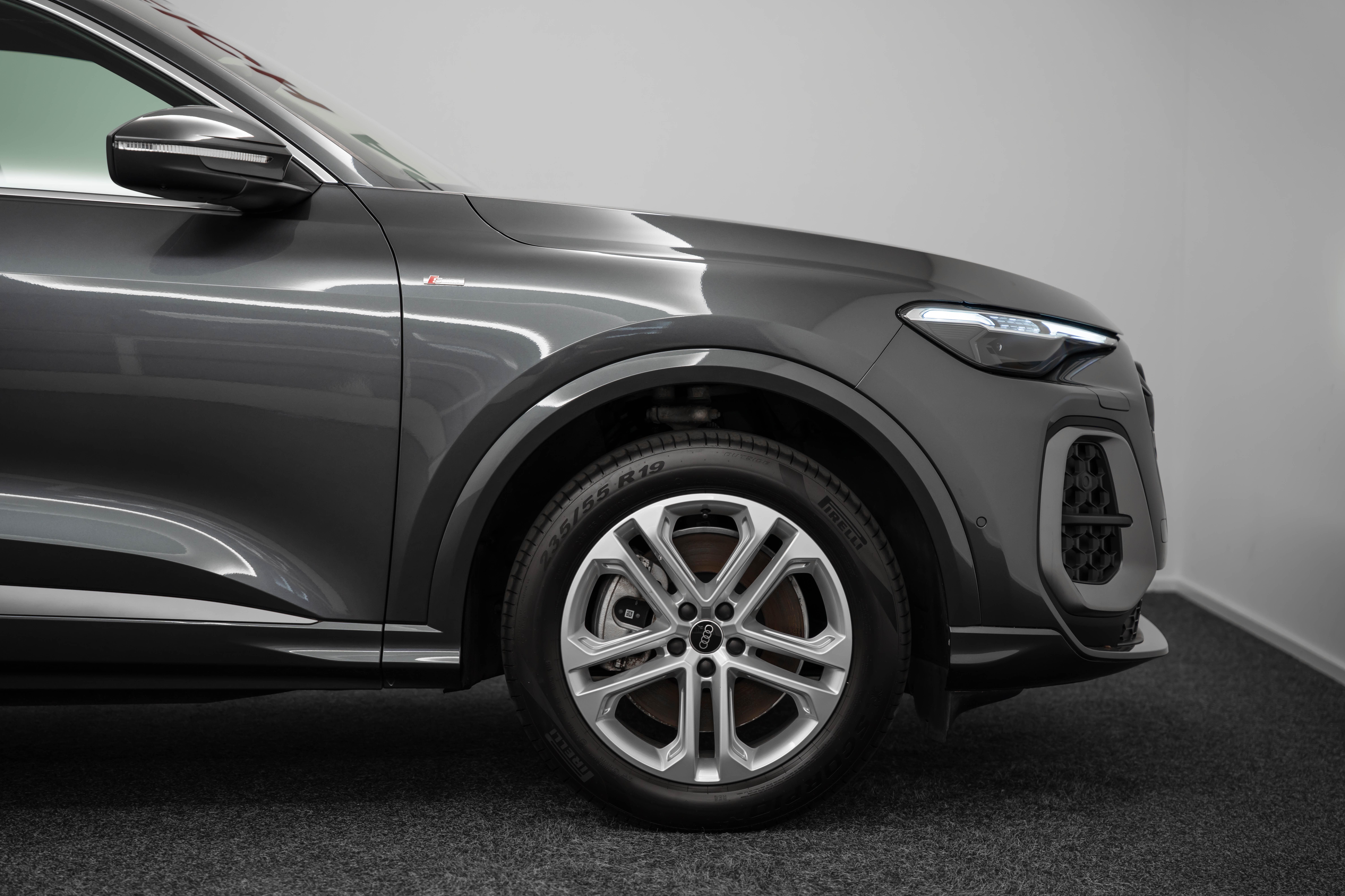 AUDI Q5 SUV 2.0 TDI quattro S-Tronic - Bild 11