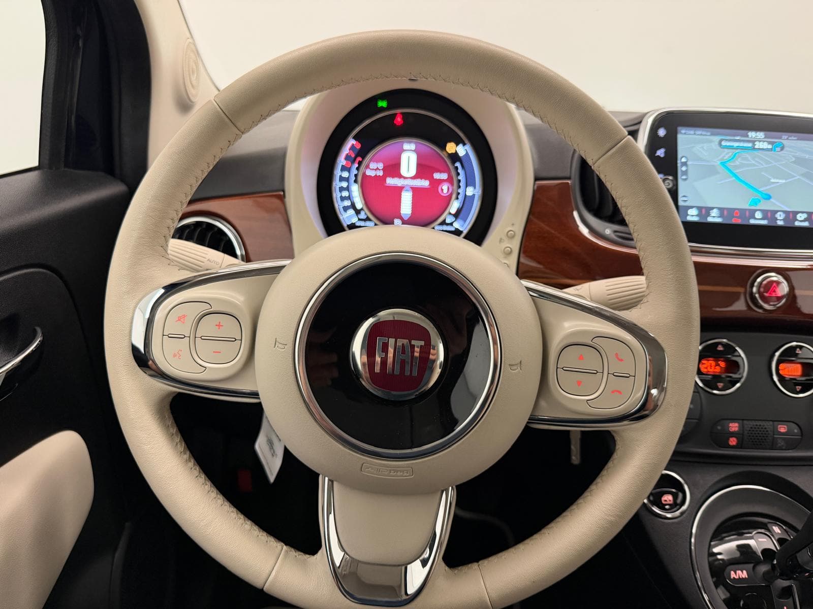 FIAT 500 C 0.9 T TwinAir Riva Dual. - Bild 18