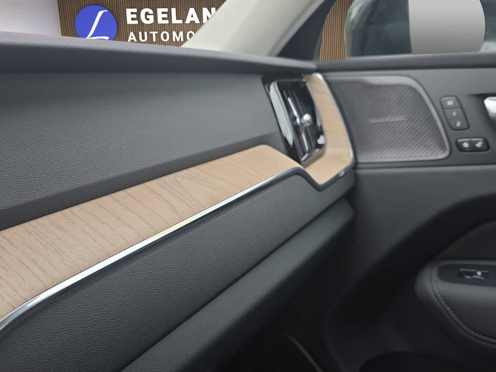 VOLVO XC60 2.0 B5 MH Plus Dark AWD - Bild 19
