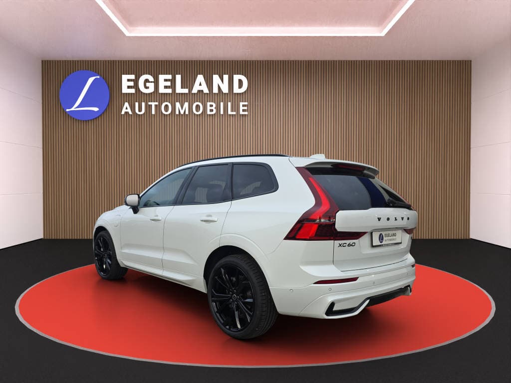 VOLVO XC60 2.0 T8 TE Black Edition eAWD - Bild 5