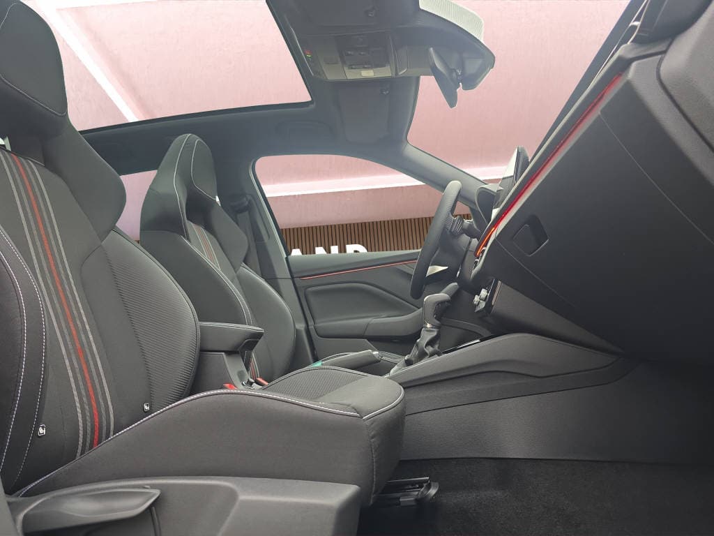 SKODA Kamiq 1.5 TSI Monte Carlo DSG - Bild 21