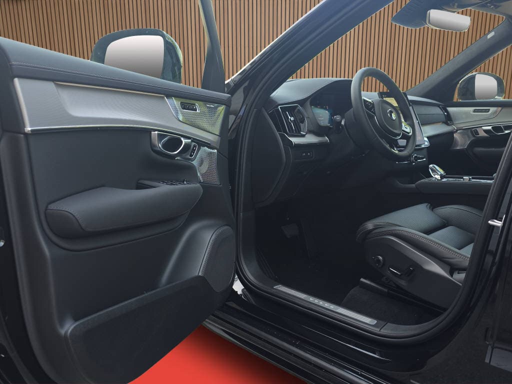 VOLVO XC90 2.0 T8 TE Black Edition eAWD - Bild 11