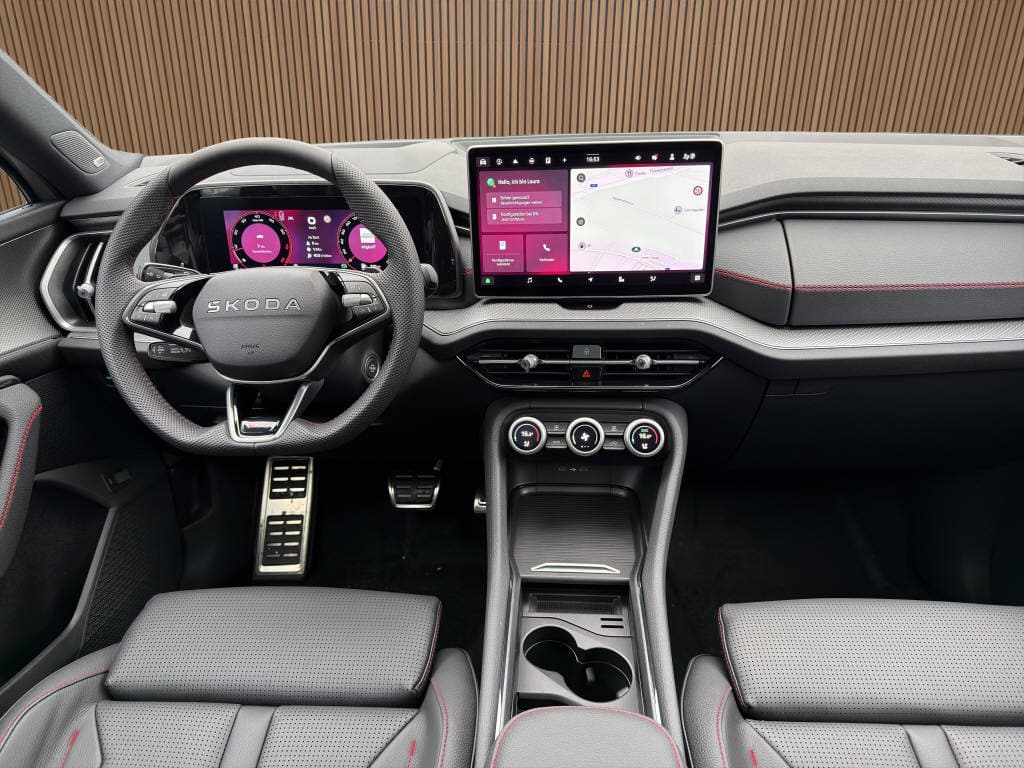 SKODA Kodiaq 2.0 TSI RS 4x4 /7-Plätzer - Bild 17