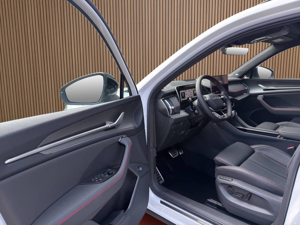 SKODA Kodiaq 2.0 TSI RS 4x4 /7-Plätzer - Bild 11