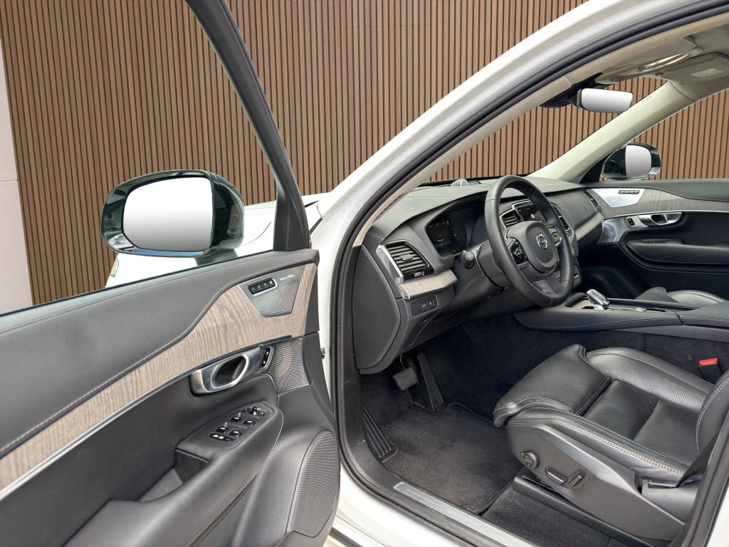 VOLVO XC90 2.0 T8 TE XCLUSIVE Dark 7P. eAWD - Bild 11