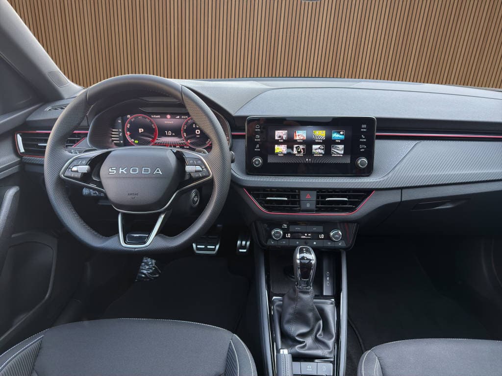 SKODA Kamiq 1.5 TSI Monte Carlo DSG - Bild 17