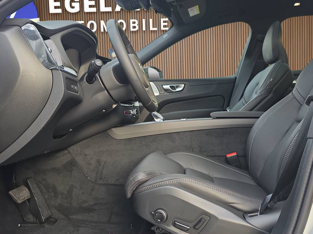 VOLVO XC60 2.0 T8 TE Black Edition eAWD - Bild 10