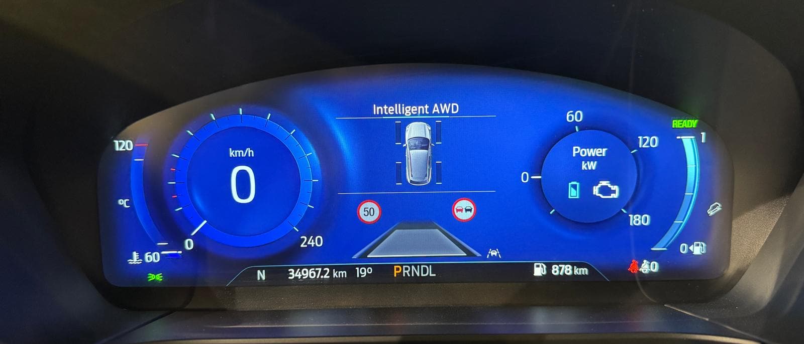 FORD Kuga 2.5 Hybrid ST-Line 4x4 - Bild 13