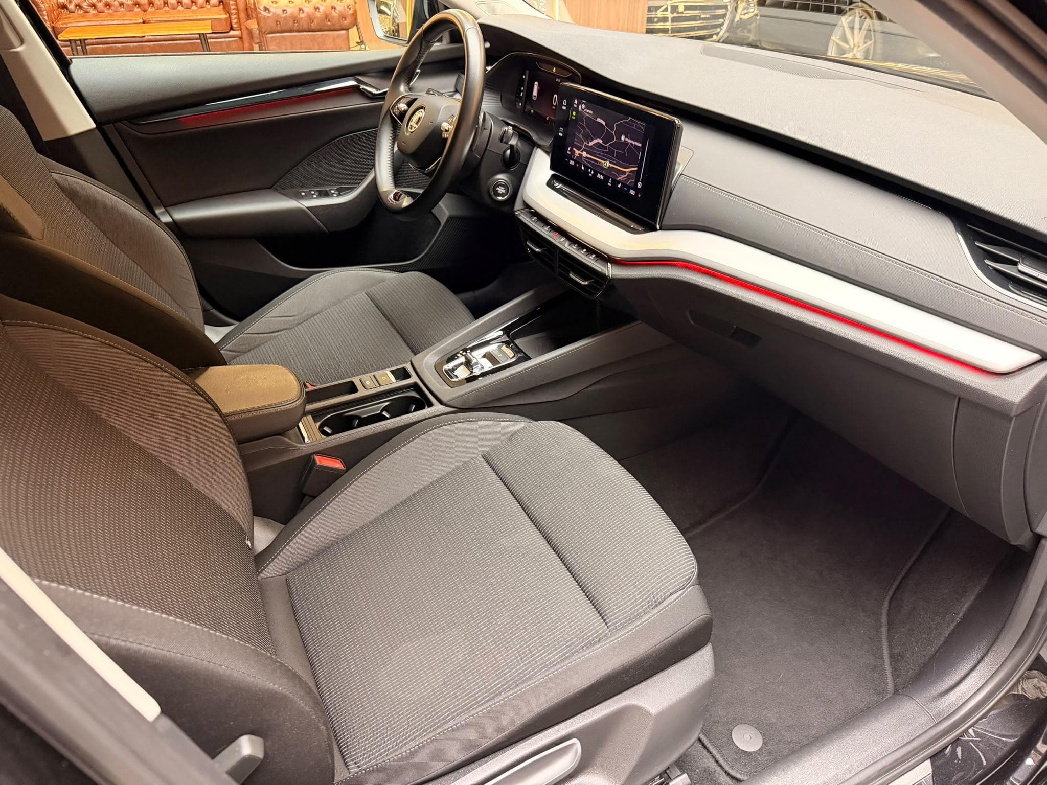 SKODA Octavia Combi 2.0 TDI Ambition 4x4 DSG - Bild 16