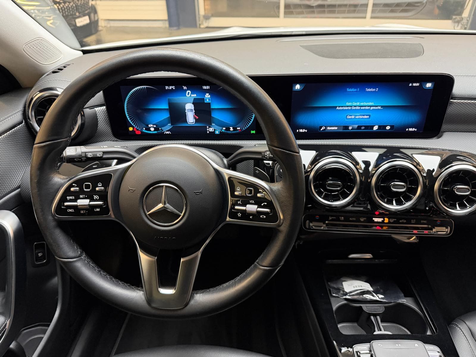 MERCEDES-BENZ CLA 180 d Progressive Shooting Brake - Bild 14
