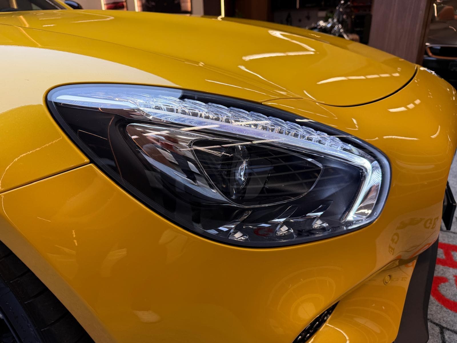 MERCEDES-BENZ AMG GT S Coupé - Bild 9