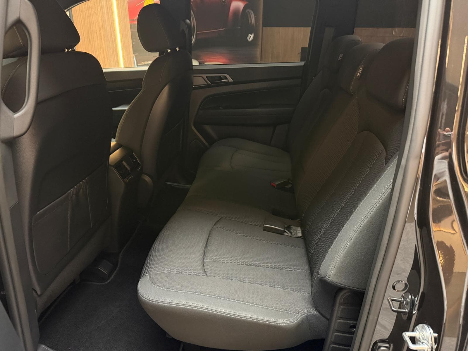 KGM-SsangYong Grand Musso 2.2 e-XDI Sapphire - Bild 15