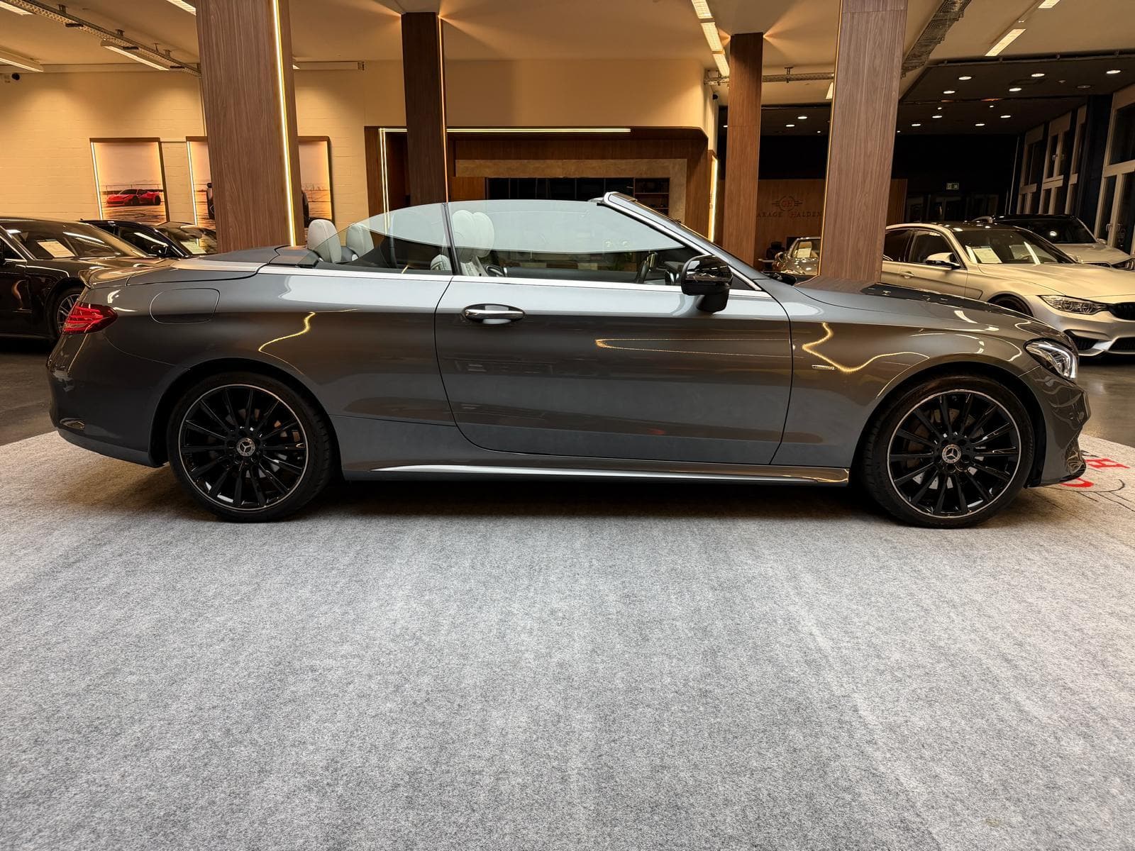 MERCEDES-BENZ C 400 AMG Line 4matic Cabriolet - Bild 13
